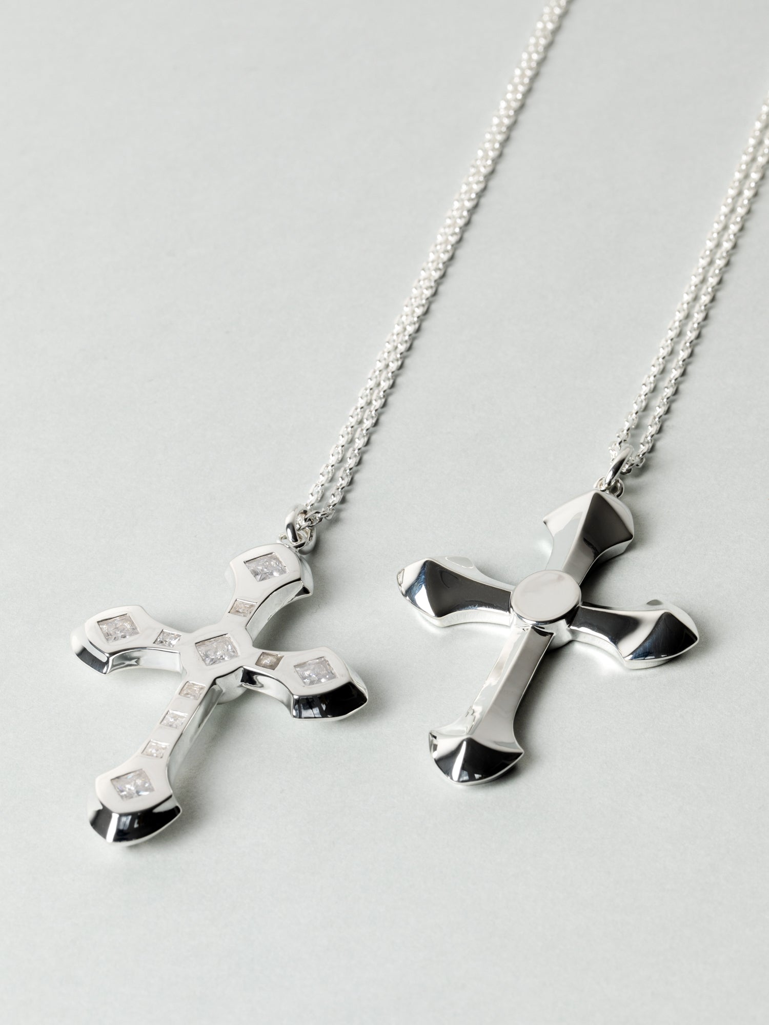 SILVER XL 2-FACE CROSS NECKLACE