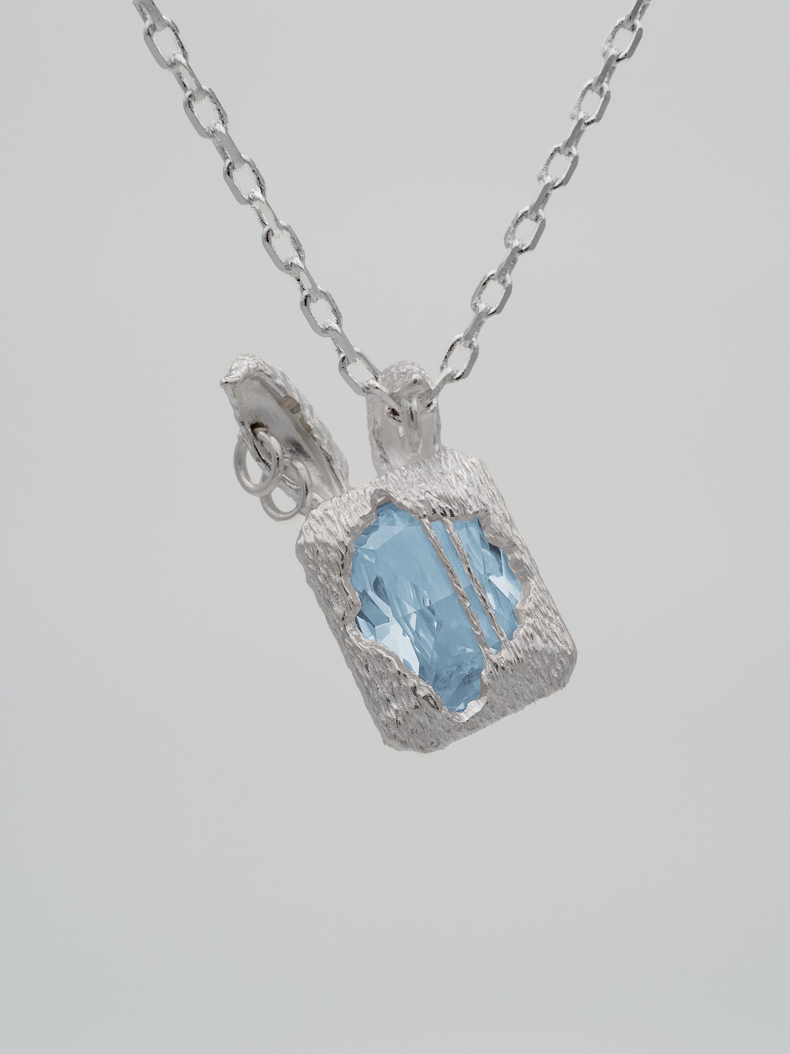 SILVER METAL ZONG NECKLACE - WILD HARE EDITION (BLUE STONE)
