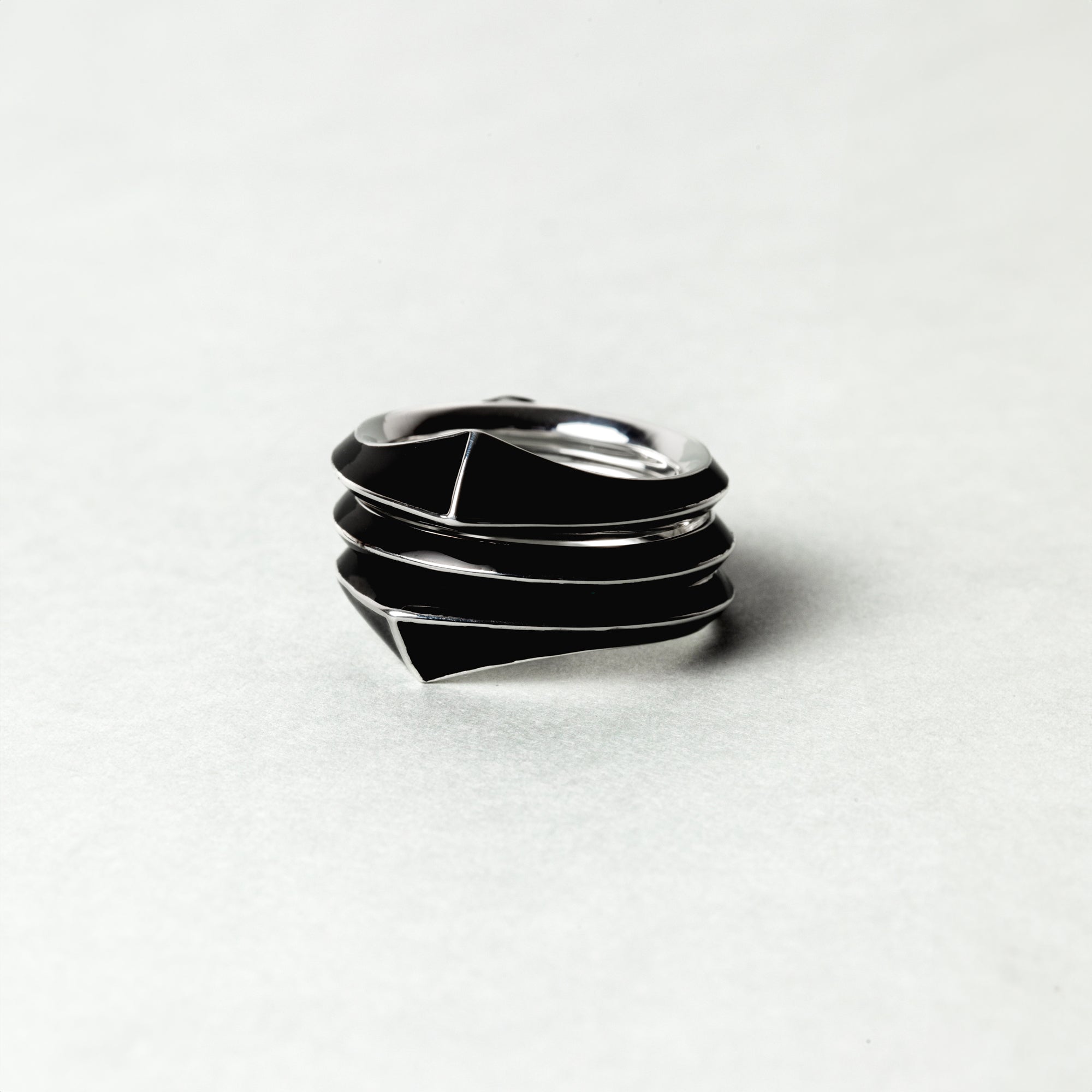 SILVER BLACK ENAMEL TRIO RING SET